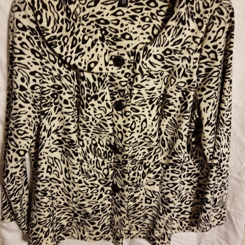 Plus size jacket pit to pit 27"